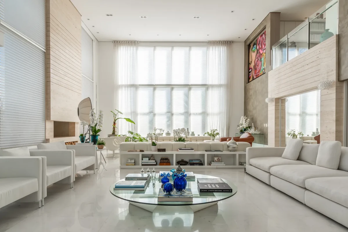 mansao-de-ana-hickman-avaliada-em-r-40-milhoes-3016419-article