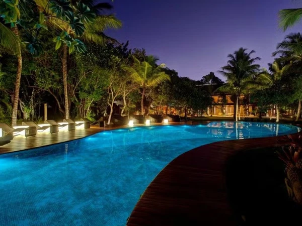 veja-fotos-piscina-da-mansoa-de-r-300-milhoes-de-daniel-vorcaro-3119962-article