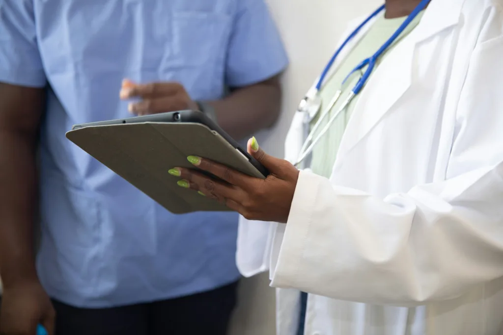 trabalhador no médico