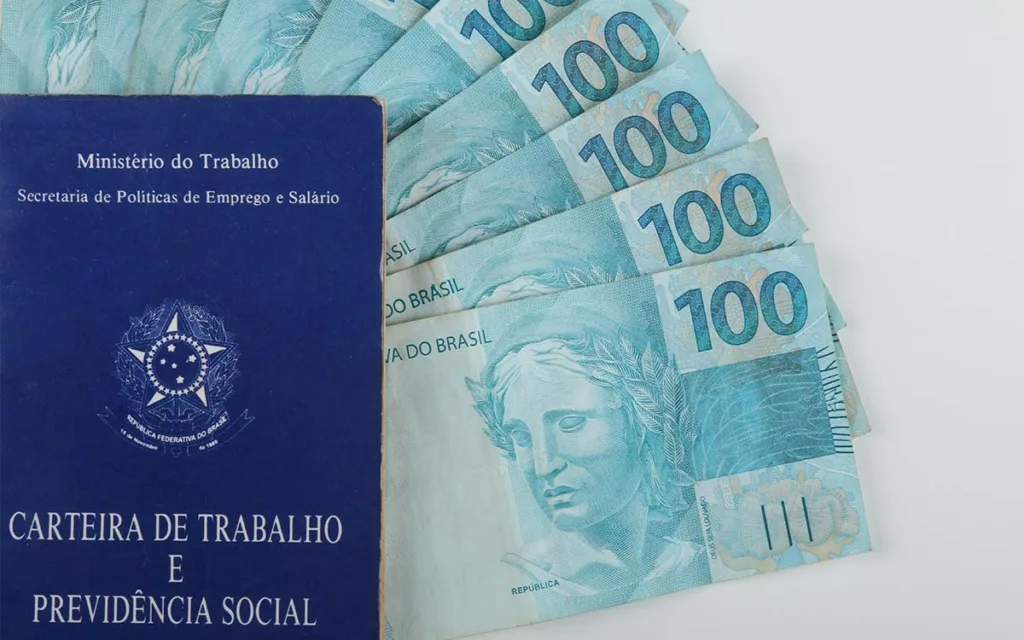 carteira de trabalho e salário